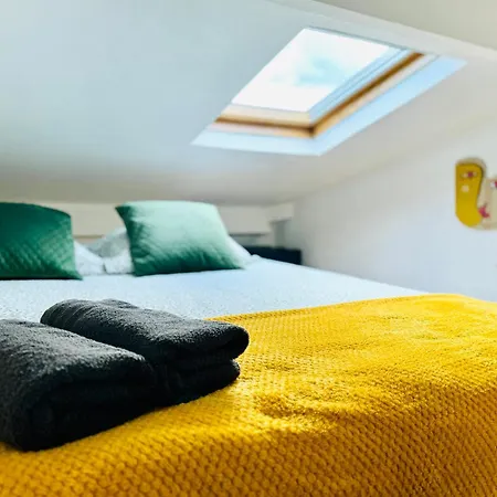 Parc Buttes Chaumont - Studio Mezzanine منزل للإقامة *